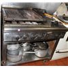 Image 1 : QUEST 6 ELEMENT CHARBROILER AND GRILL 36 X 31 X 35