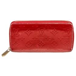 Louis Vuitton Red Vernis Monogram Zippy Wallet