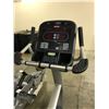 Image 2 : STAR TRAC 9-8000-MINTPO UPRIGHT BIKE