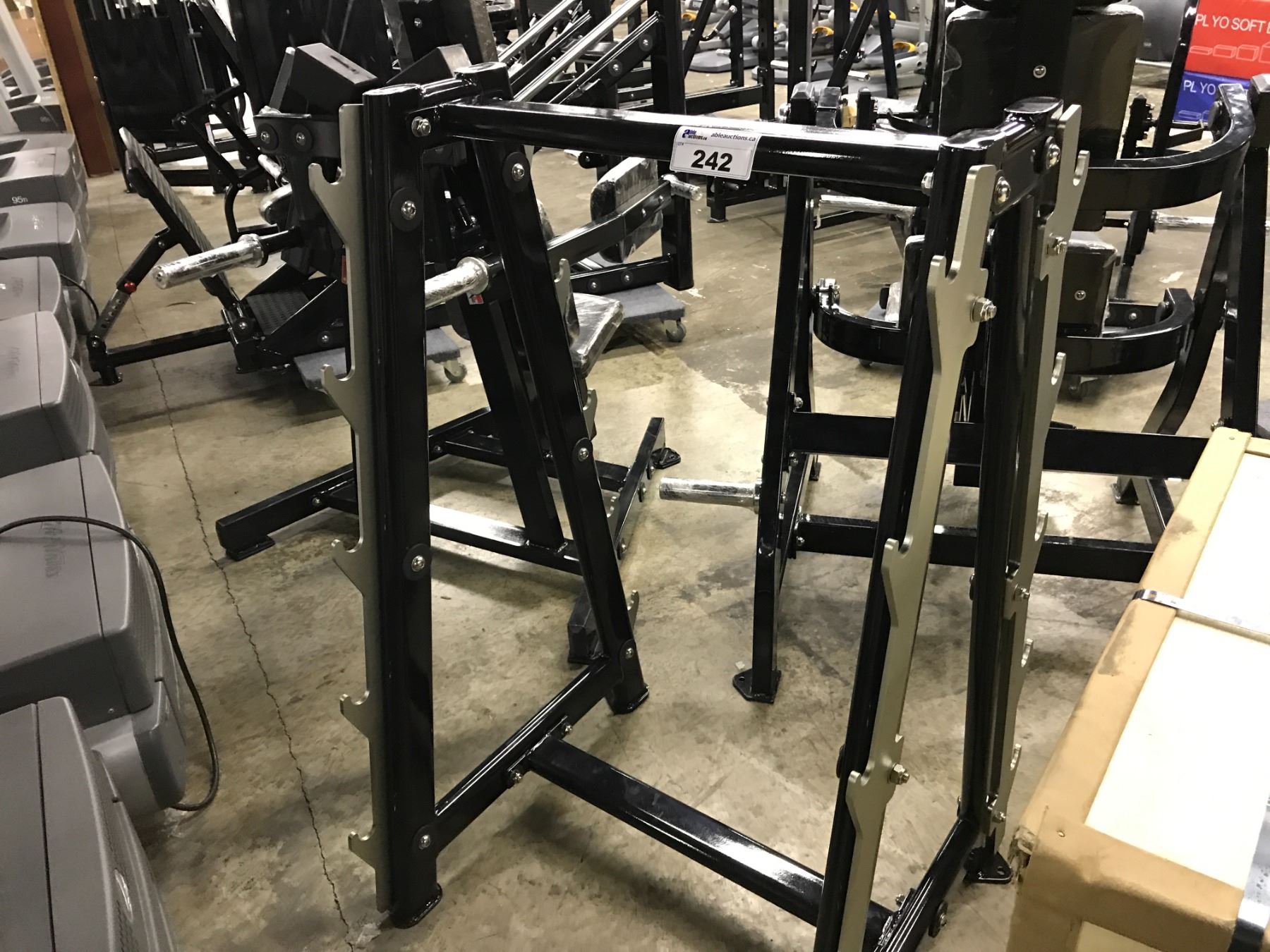 10 POSITION BARBELL RACK - Able Auctions
