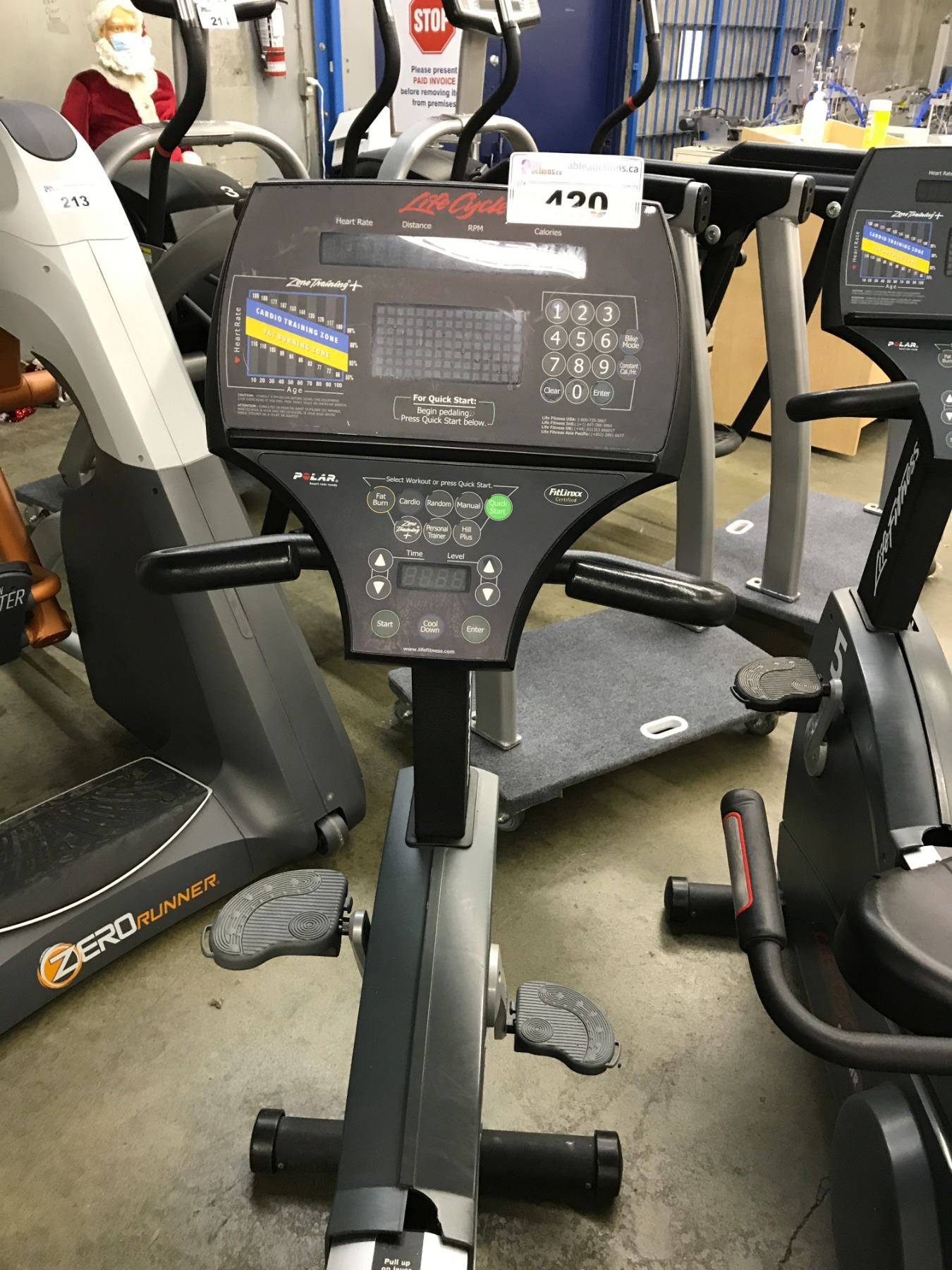 LIFE FITNESS 9500 HR RECUMBENT BIKE