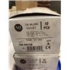 Image 2 : NEW - LOT OF ALLEN-BRADLEY 700-HN222 & 700-HN128 (SEE PICS)