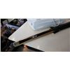 Image 4 : WINDOW FAN AND POOL CUE