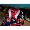Image 2 : BOX OF HOCKEY PADS, GLOVES, ETC