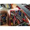 Image 3 : TRAY AND BOX OF SCREWDRIVERS