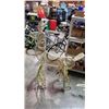 Image 2 : 2 LIGHT UP REINDEER LAWN ORNAMENTS, NEED POWER CORDS