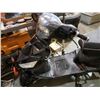 Image 2 : Black electric scooter no key or charger
