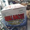 Image 2 : Case of avalanche premium ice melter