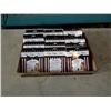 Image 1 : TRAY OF BIG HAPPIE HAIR BUMPITS
