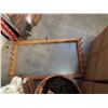 Image 2 : 2 WEAVING LOOMS AND WARPING BOARD FOR WEAVING AND 4 BOXES OF CARDED FLEECE AND WOOL