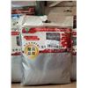 Image 2 : Box of winterizing items