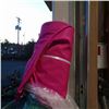 Image 2 : 48 inch Bolt of pink fabric