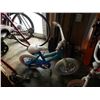 Image 1 : Huffy kids bike with training wheels