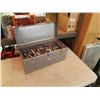 Image 1 : TOOLBOX FULL OF SOCKETS