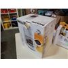 Image 3 : PHILIPS COFFEE MAKER AND VEGETABLE SLICER