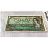 Image 3 : 3 CIRCULATED 1954 CANADIAN $1 BILLS