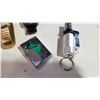 Image 2 : 3 LIGHTERS, 2 WATCHES AND SUNGLASSES