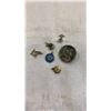 Image 9 : 3 TRAYS OF JEWELLERY