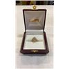 Image 4 : 10 KT gold ring with other rings and broach