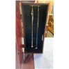 Image 14 : Jewelry box with jewelry