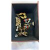 Image 3 : Jewelry box with jewelry