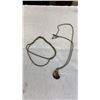 Image 11 : Case of necklaces and bracelets