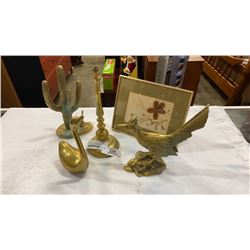 BOX OF BRASS FIGURES CACTUS, ROADRUNNER