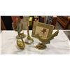 Image 1 : BOX OF BRASS FIGURES CACTUS, ROADRUNNER