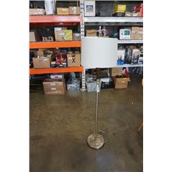 MODERN FLOOR LAMP