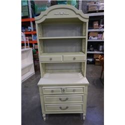 DIXIE 3 DRAWER DRESSER WITH 2 DRAWER HUTCH