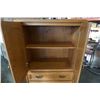 Image 9 : OAK WARDROBE