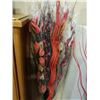 Image 3 : 2 BUNDLES OF DECORATIVE STICKS