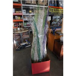 BOX OF DECORATIVE STICKS