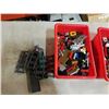Image 3 : 2 BINS OF LEGO