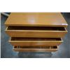 Image 7 : WOOD 3 DRAWER DRESSER WITH CARVED ACCENTS