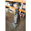 Image 6 : Hoover 12 amp windtunnel vacuum