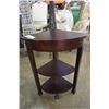 Image 6 : MAHOGANY FINISH CORNER SHELF