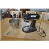 Image 1 : Black kitchenaid mixer