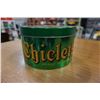 Image 7 : VINTAGE CHICLETS TIN AND ANTIQUE PAINT KIT