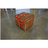 Image 2 : WICKER PICNIC BASKET WITH PICNIC DISHES