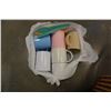 Image 5 : WICKER PICNIC BASKET WITH PICNIC DISHES