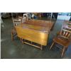 Image 3 : SIKES COMPANY DROPLEAF DINING TABLE WITH 2 LEAFS AND 4 CHAIRS