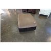 Image 3 : LARGE BROWN OTTOMAN