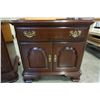 Image 8 : PAIR OF ETHAN ALLEN 1 DRAWER NIGHTSTANDS