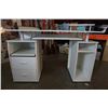 Image 7 : WHITE DOUBLE PEDESTAL DESK