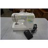 Image 1 : OMEGA DELUXE DEMIN SEWING MACHINE MODEL 7500