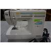 Image 2 : OMEGA DELUXE DEMIN SEWING MACHINE MODEL 7500