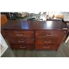 Image 2 : Modern 6 drawer dresser