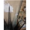 Image 3 : LOT OF DECORATIVE METAL WIRE STANDS