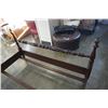Image 3 : ETHAN ALLEN QUEENSIZE BED FRAME